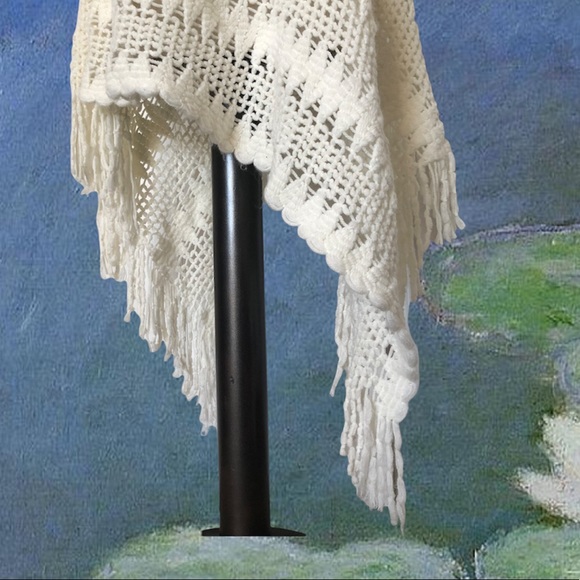 Cream Crocheted Shawl with Fringe - Picture 4 of 6